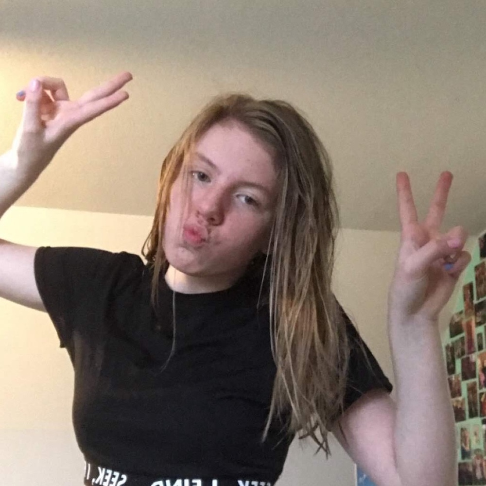 Meet your Posher, Lauren